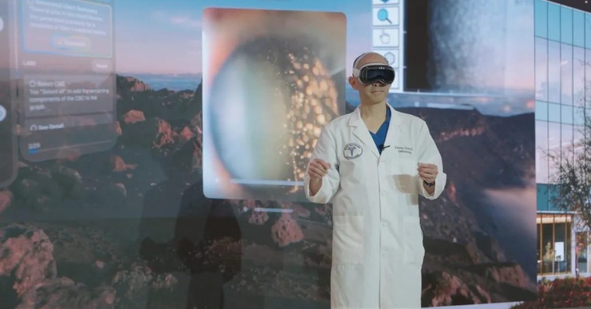 Apple Vision Pro за $3500: оправданная цена Высокая стоимость Apple Vision Pro вызвала немало дискуссий, однако именно такая цена может стать одним из ключевых преимуществ устройства. Компания намеренно позиционирует его как премиальный продукт для технологических энтузиастов и профессион