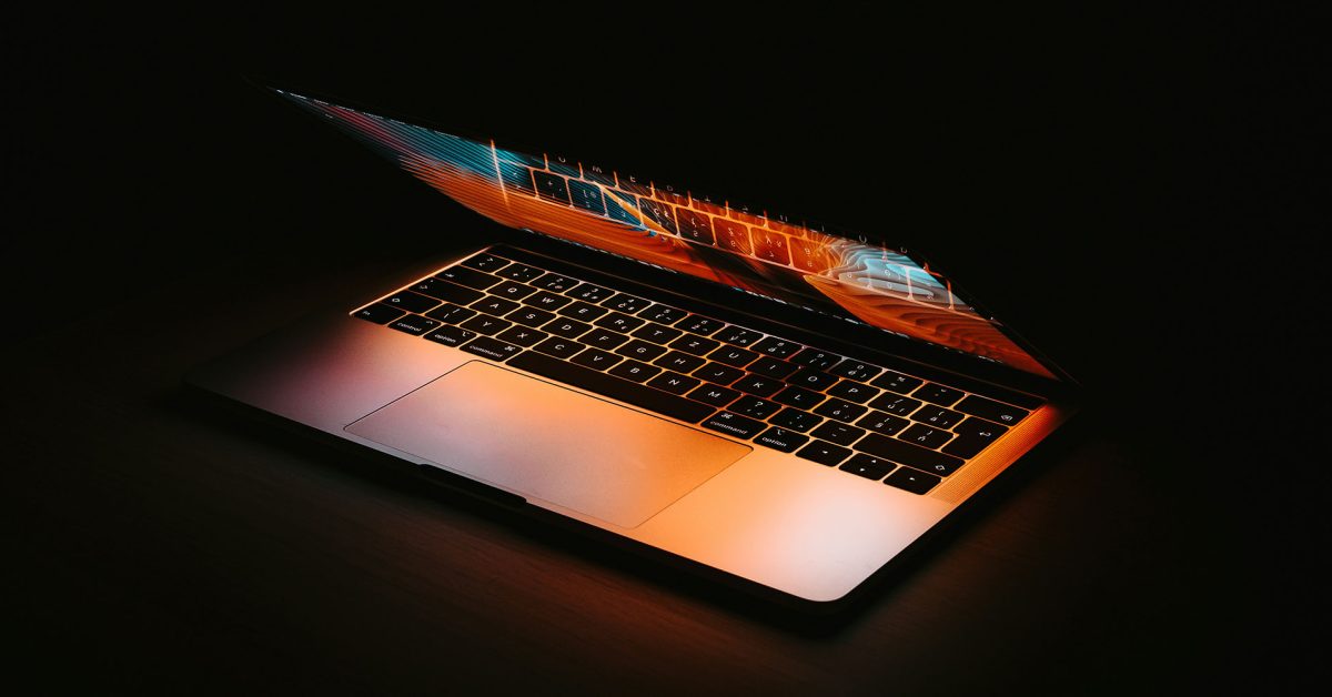 macOS 16 может определить будущее Mac Предстоящий релиз macOS 16 станет важной вехой для Apple. Эта версия операционной системы покажет, продолжит ли компания развивать традиционные компьютерные функции или сфокусируется на сближении macOS с iOS. Ключевым индикатором стан