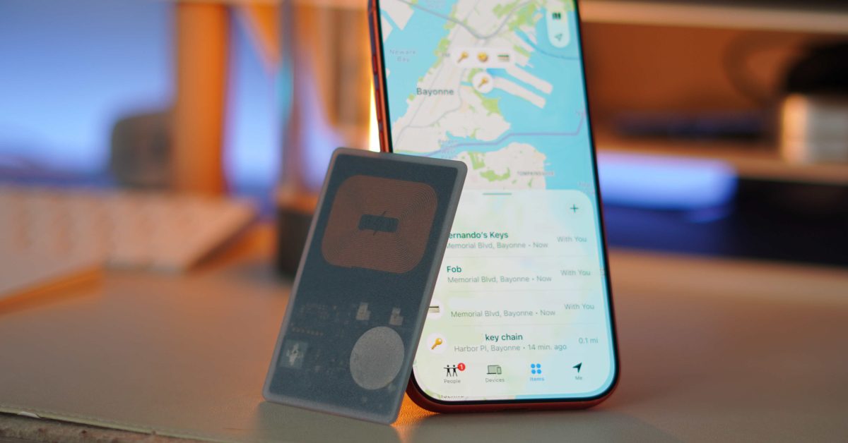 Практический обзор: Этот ультратонкий трекер с функцией Find My решает главную проблему AirTag