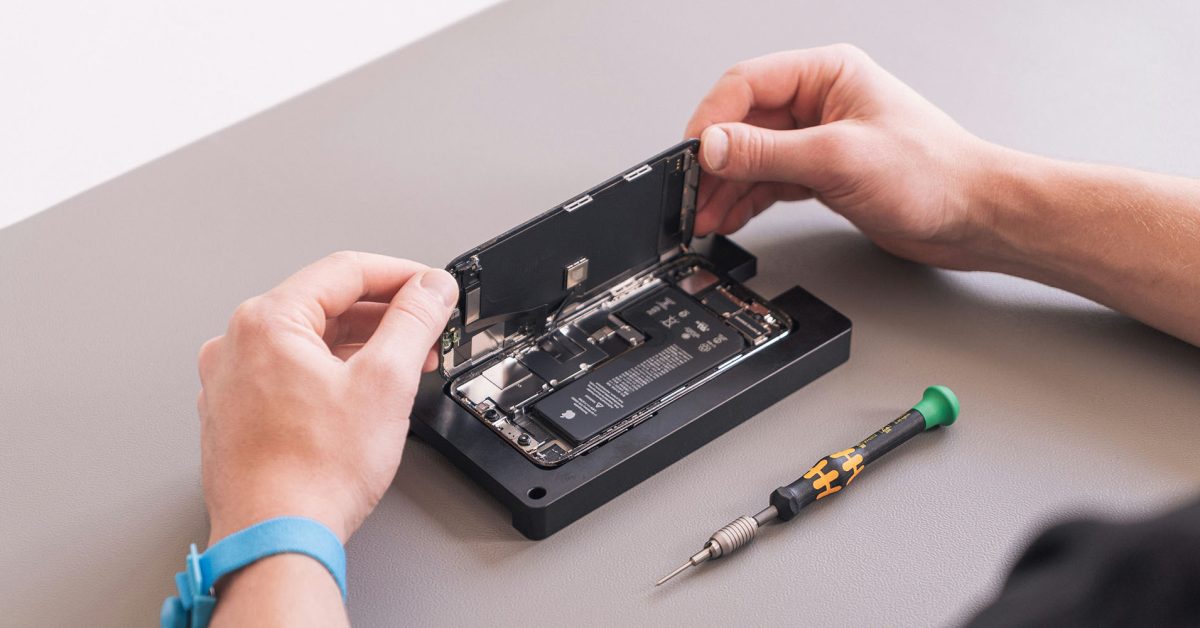 Теперь доступны оригинальные запчасти для MacBook Neo, iPhone 17e, Studio Display XDR и других устройств